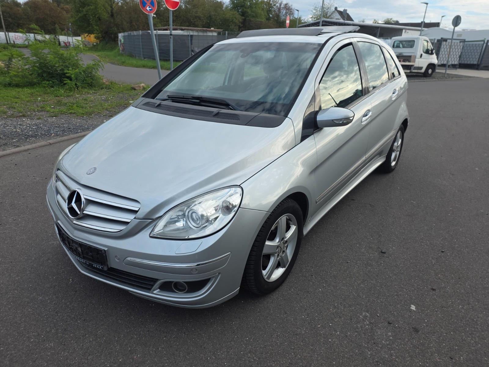 Mercedes-Benz B200 Turbo,Automatik