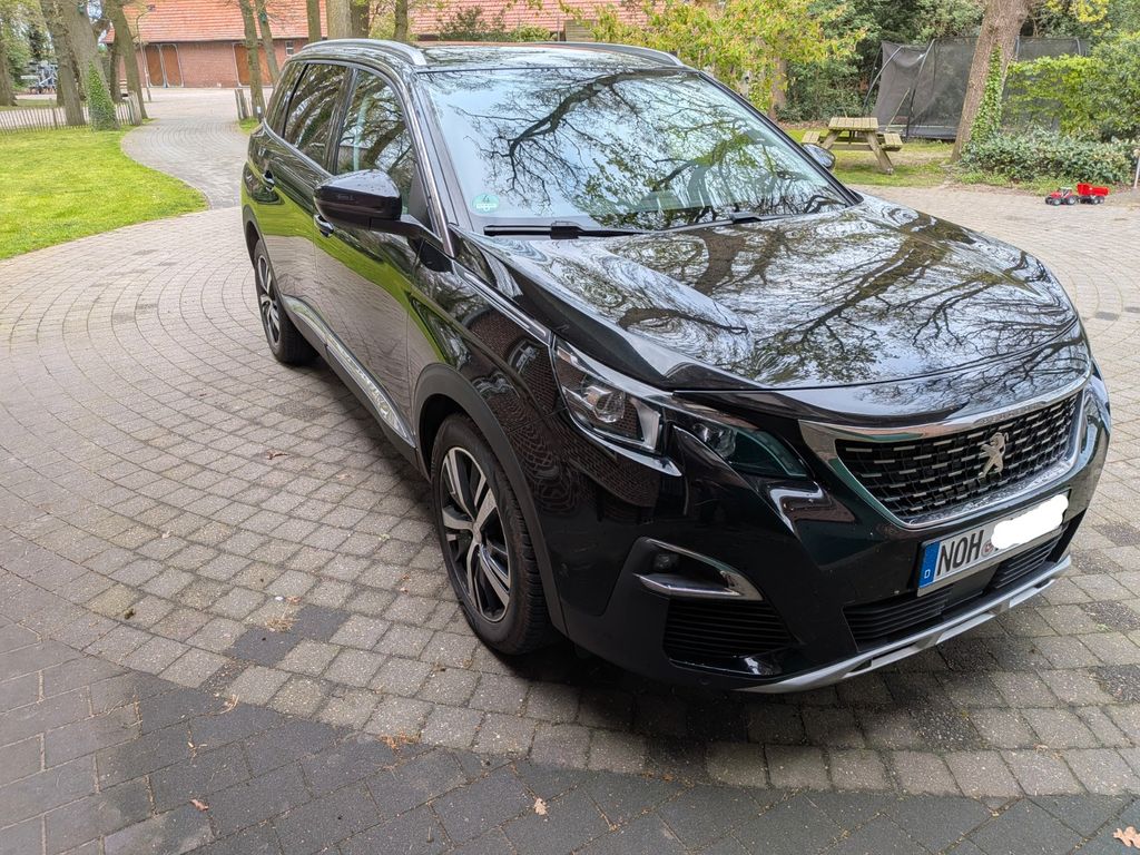 Image of Peugeot 5008