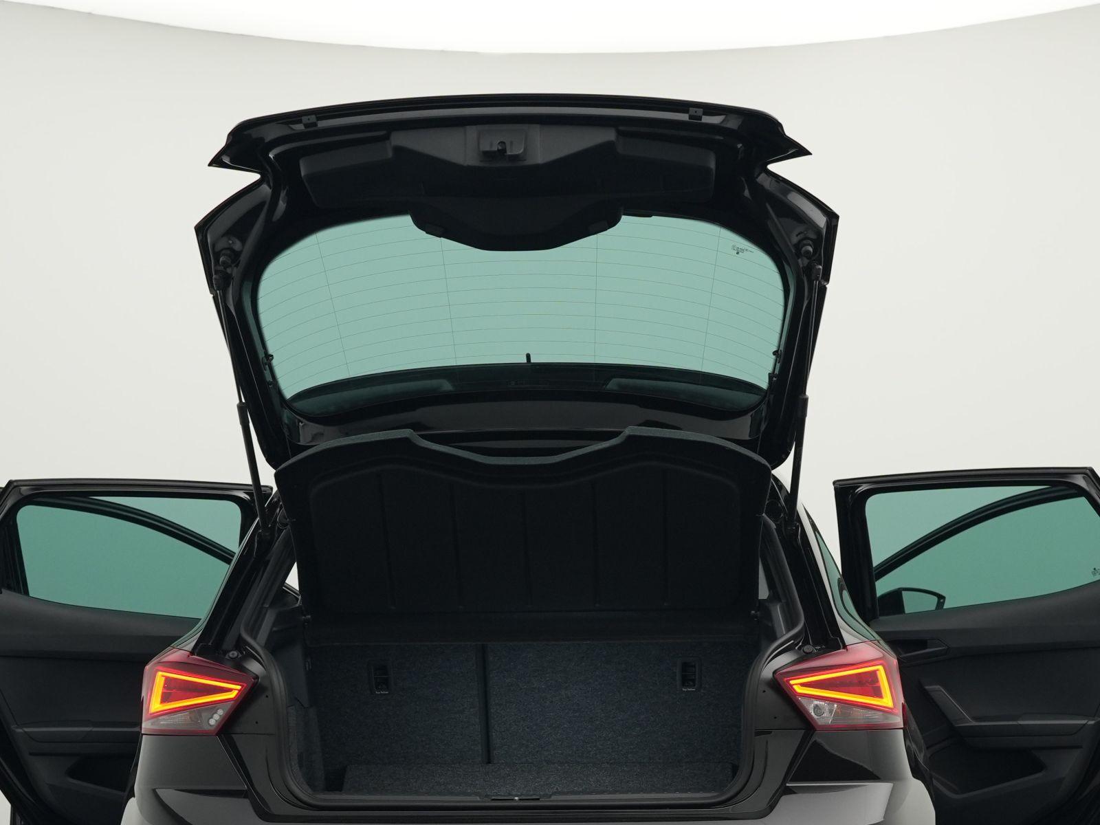 Seat Ibiza FR 1.5 TSI DSG PANO*LED*R-KAM*NAV*18"