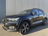 Volvo XC40 T4 PHEV R-Design 360° ACC ALCANTARA HK HEAT - Volvo XC40 mit Hybrid-Antrieb