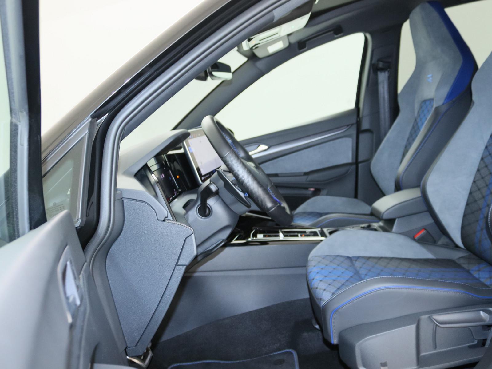 Volkswagen Golf VIII R 4Motion MATRIX-LED PANO HUD ACC NAVI, миниатюра 11