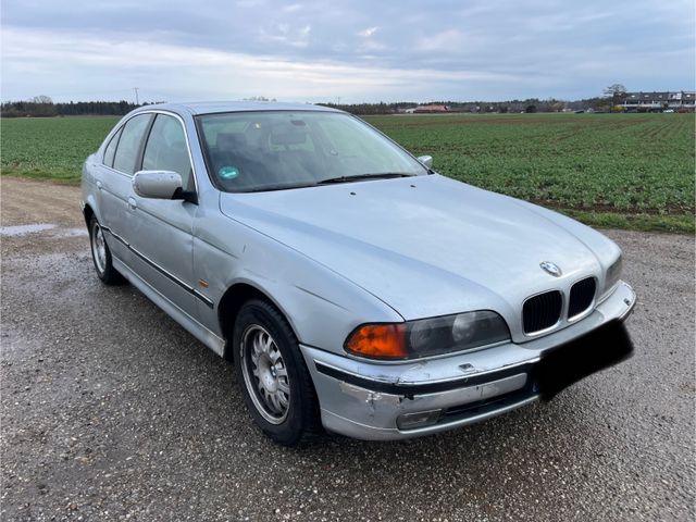 BMW 523i Lim.  Original 153000 KM