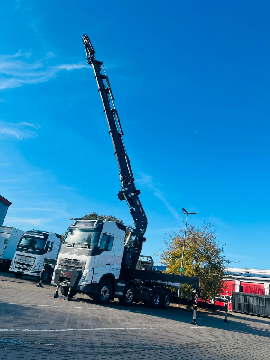 Fahrzeugabbildung Volvo FH 540 SZM mit F1450 HXP Fly Jib + Winde