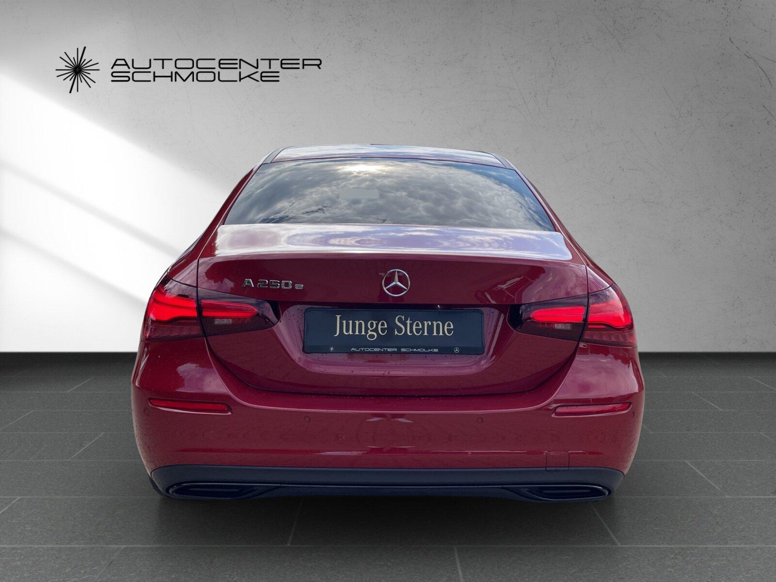 Mercedes-Benz A 250 e Lim.Advanced+ AHK*AMBIENTE*DISTRONIC*etc