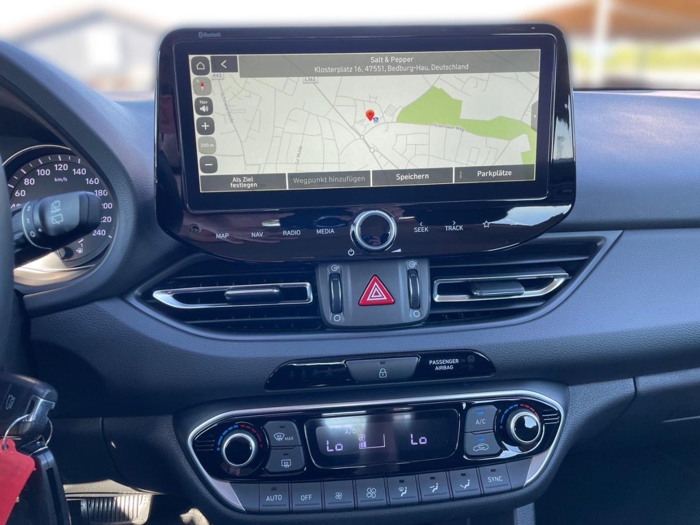 Fahrzeugabbildung Hyundai i30 1.5T (48V Mild-Hybrid) Trend Navigations-Pak