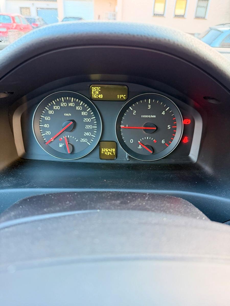 Volvo V50 2009 — photo 14