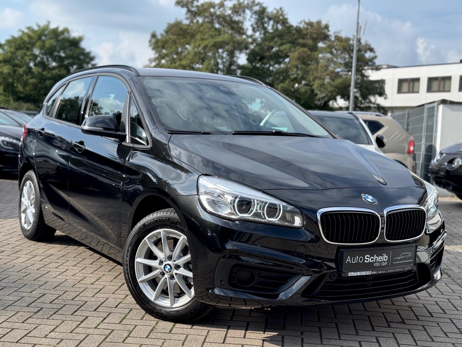 BMW 220 i Active Tourer*Automatik*1.Hand*LED*