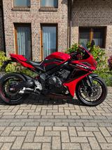 Honda Cbr650r guter Zustand, viele Extras! - HONDA CBR 650
