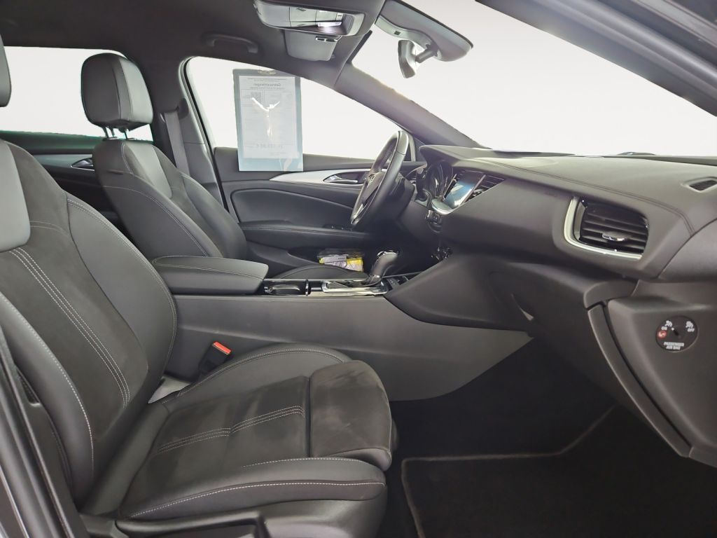 Fahrzeugabbildung Opel Insignia ST 2.0 D I Turbo Ultimate