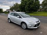 Ford Focus Turnier Titanium 2.0 163PS Voll... - Ford Focus: 16 16v