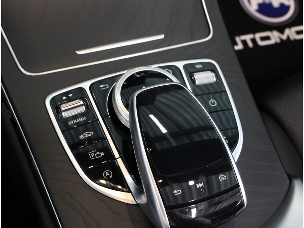 Fahrzeugabbildung Mercedes-Benz C 400 Cabrio 4Matic AMG Line Kamera*LED*Digital