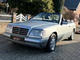 Mercedes-Benz E 220 Cabriolet W124 1Hand*Historie*Klima*Leder* - Mercedes-Benz E-Klasse: Cabrio, W124