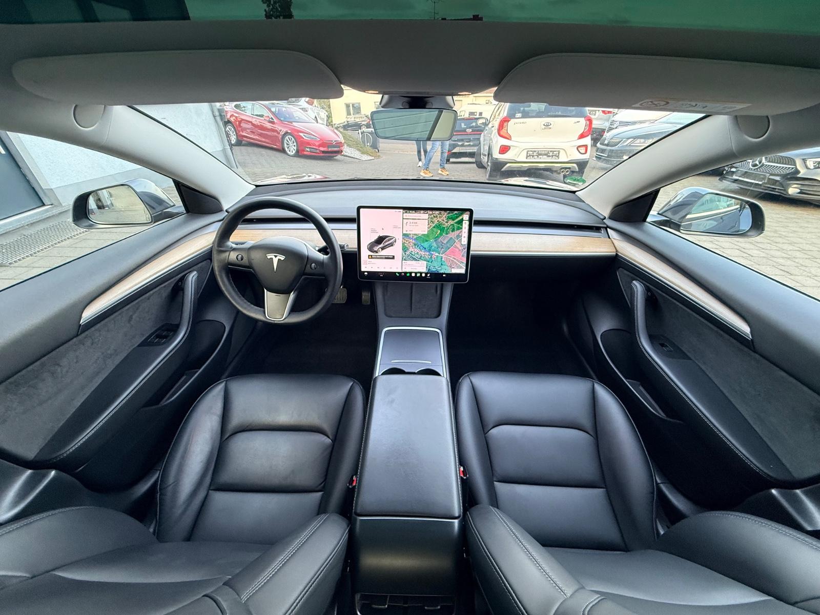 Tesla Model 3 Long Range 441ch 4x4 - 1 ère main - Pompe à chaleur - Camera 360 - Autopilot