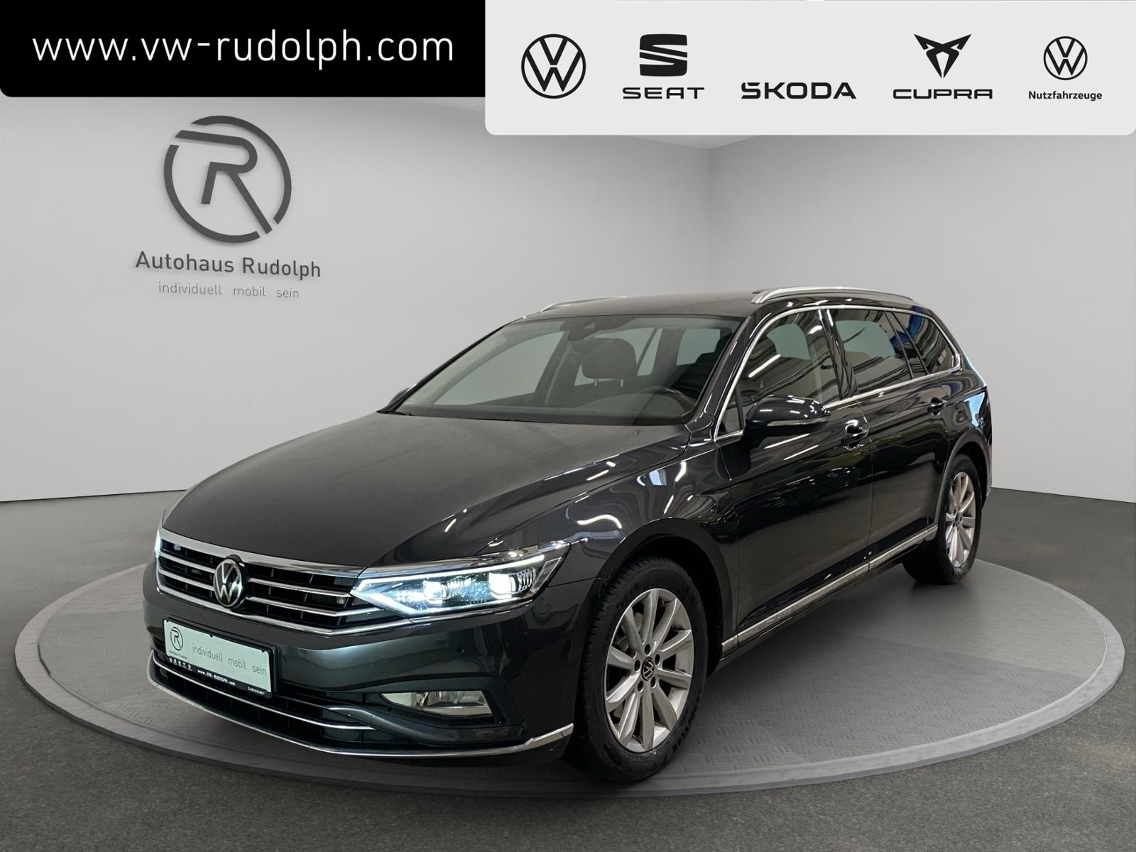 Volkswagen Passat Variant 2.0 TDI DSG Elegance / Navi AHK