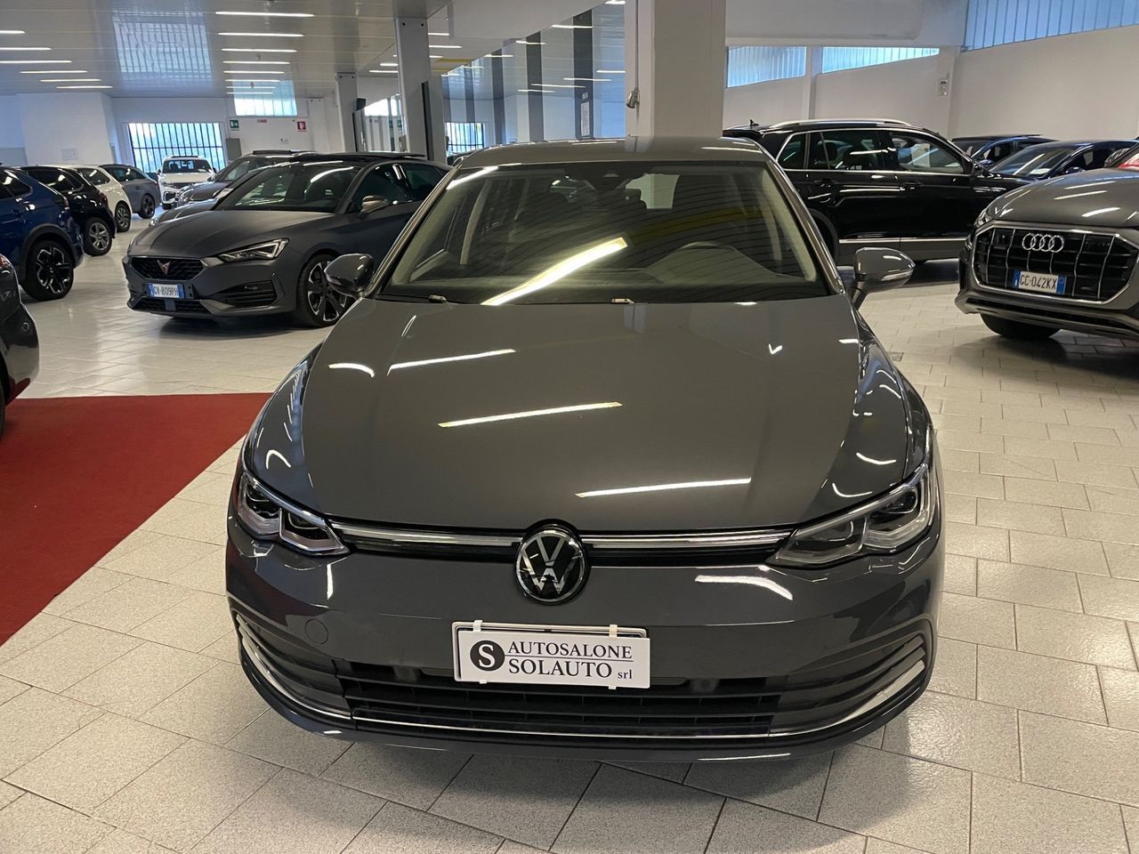 Volkswagen Golf 1.5 eTSI 130 CV DSG Style imagem 2