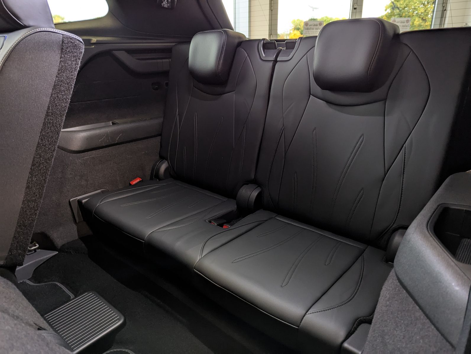 VW Tayron 2.0 R-Line Leder Launch Pano Black AHK 20 - Image 14