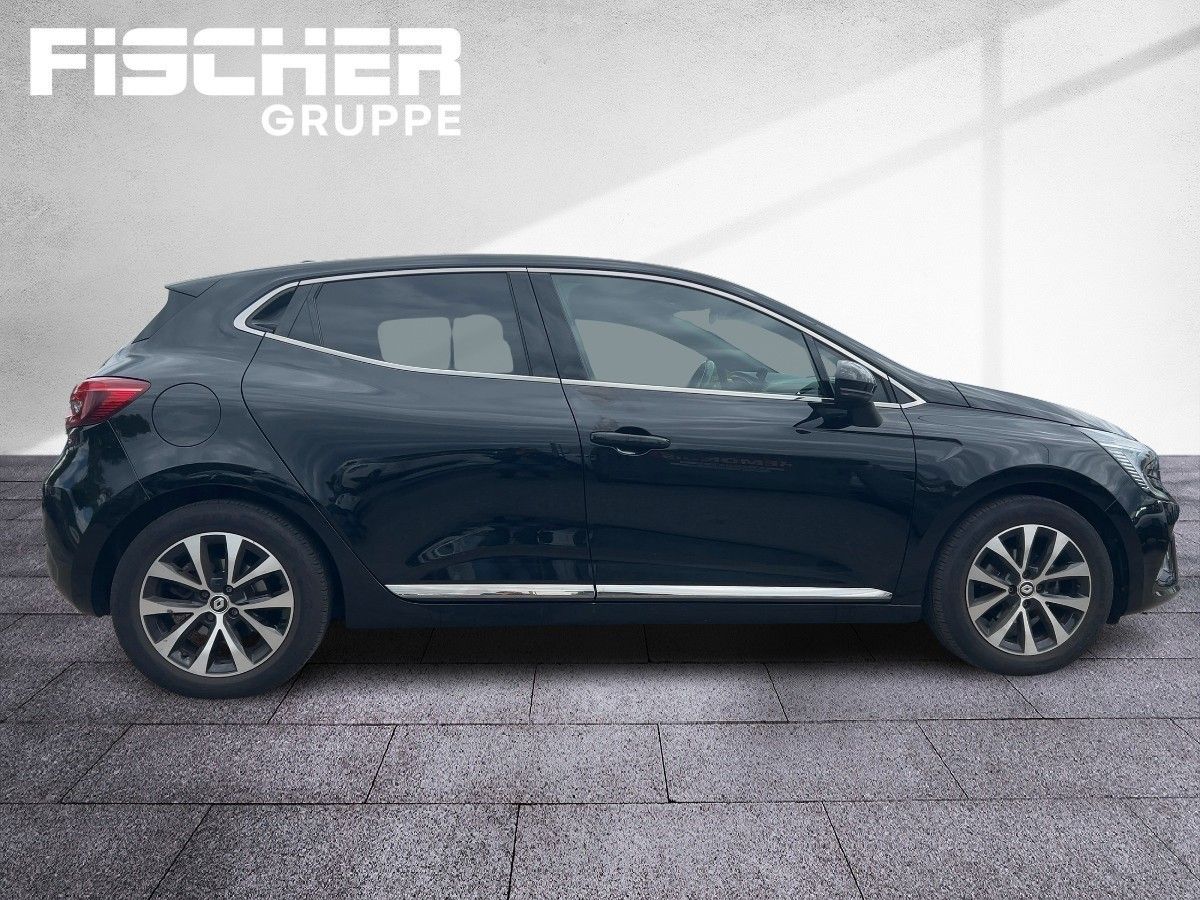 Fahrzeugabbildung Renault Clio TECHNO TCe 90 X-tronic Kamera Navi Kamera