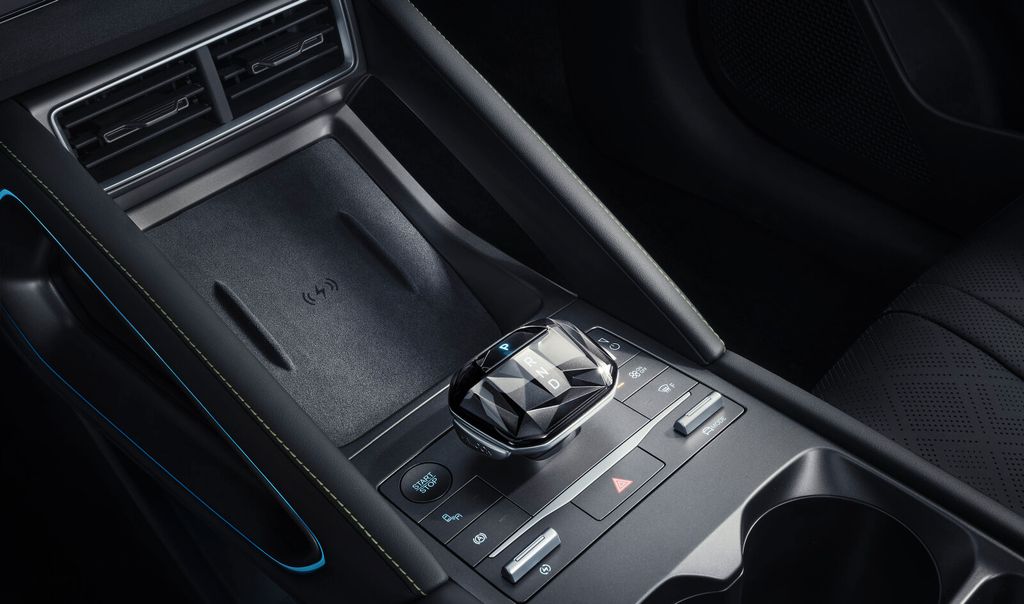 BYD ATTO 2 Boost Navi/Pano.-Dach/el.Sitzv./Dachrel.