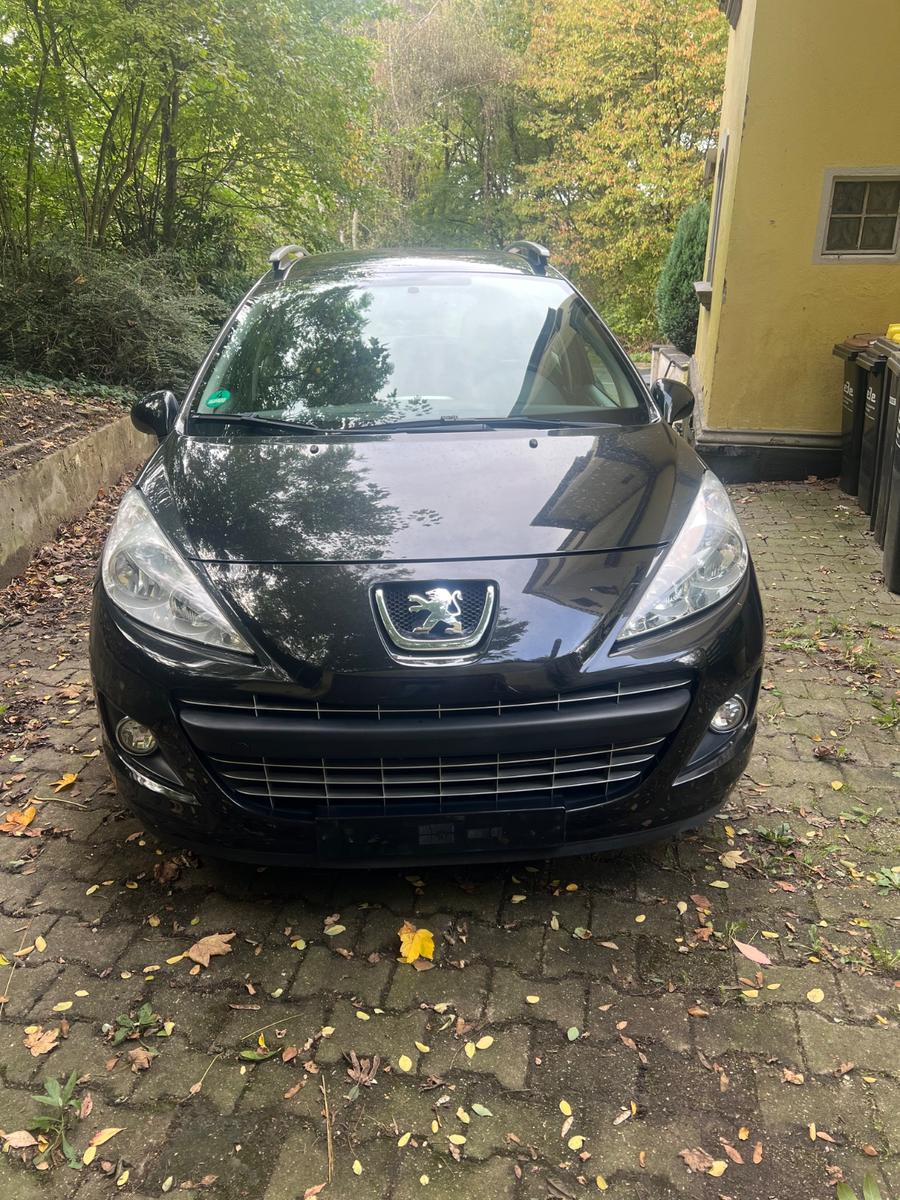 Peugeot 207, 2011