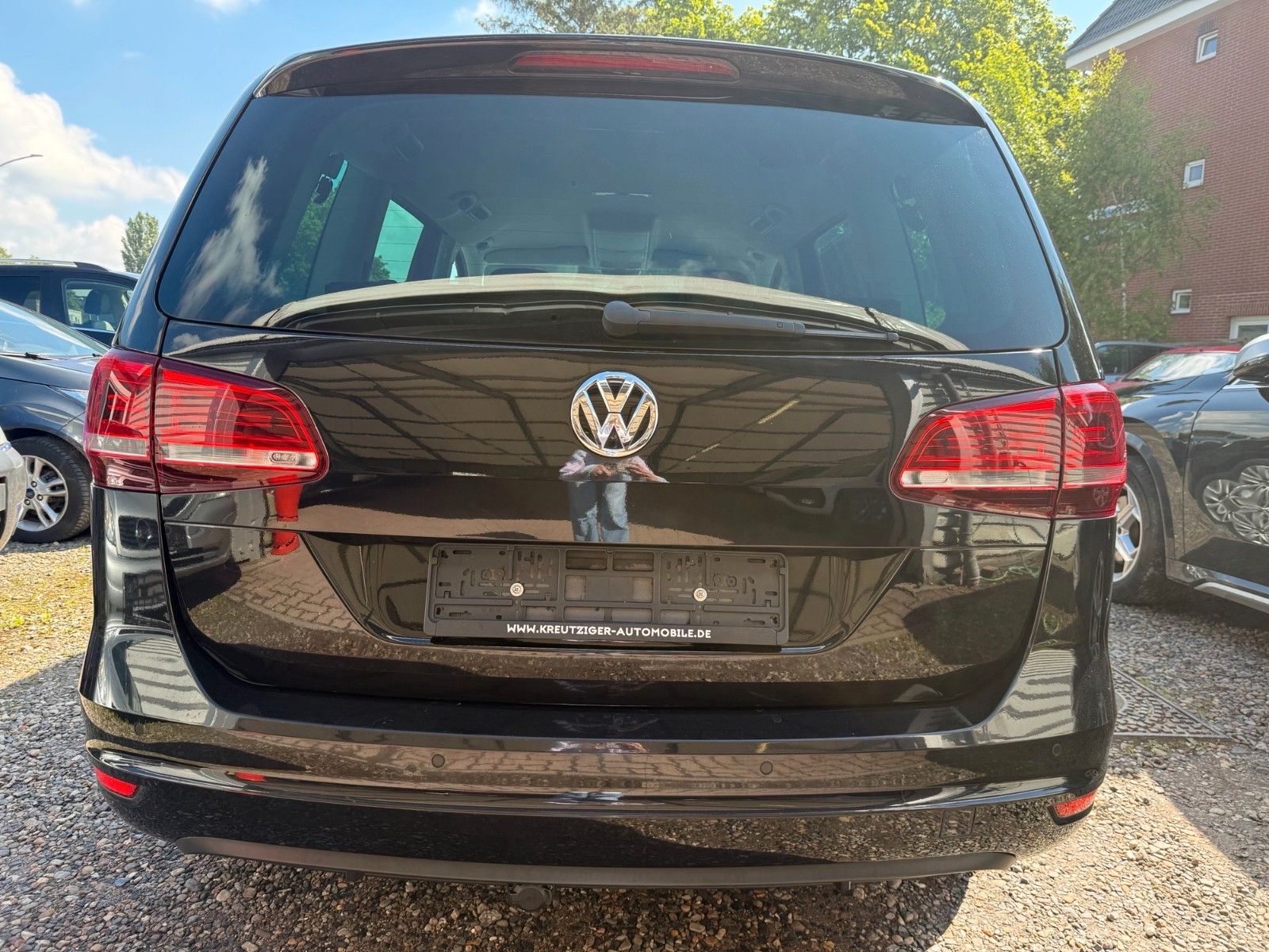 Fahrzeugabbildung Volkswagen Sharan Comfortline Automatik 7. Sitzer