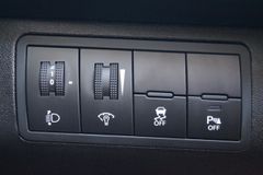 KIA Venga 1.6 Platinum Edition AUT-PANODACH-NAVI-AHK