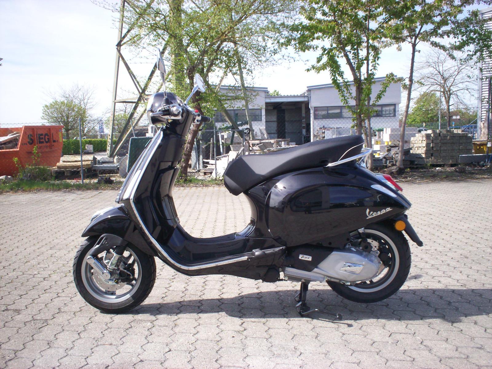Vespa Sommeraktion Primavera 125 My 26 Lieferung
