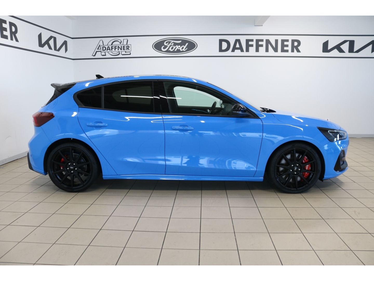 Fahrzeugabbildung Ford Focus ST X, EDITION, TRACK-PACK HUD Navi Digital
