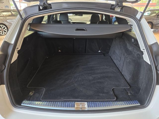 MERCEDES-BENZ E 200 — Foto 8
