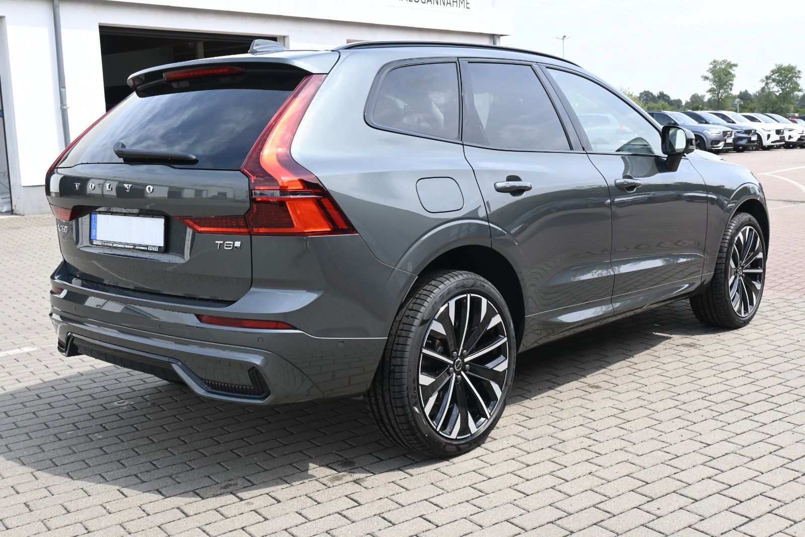 Fahrzeugabbildung Volvo XC60 T8 Plug-in AWD Ultra Dark*LUFT*360°*ACC