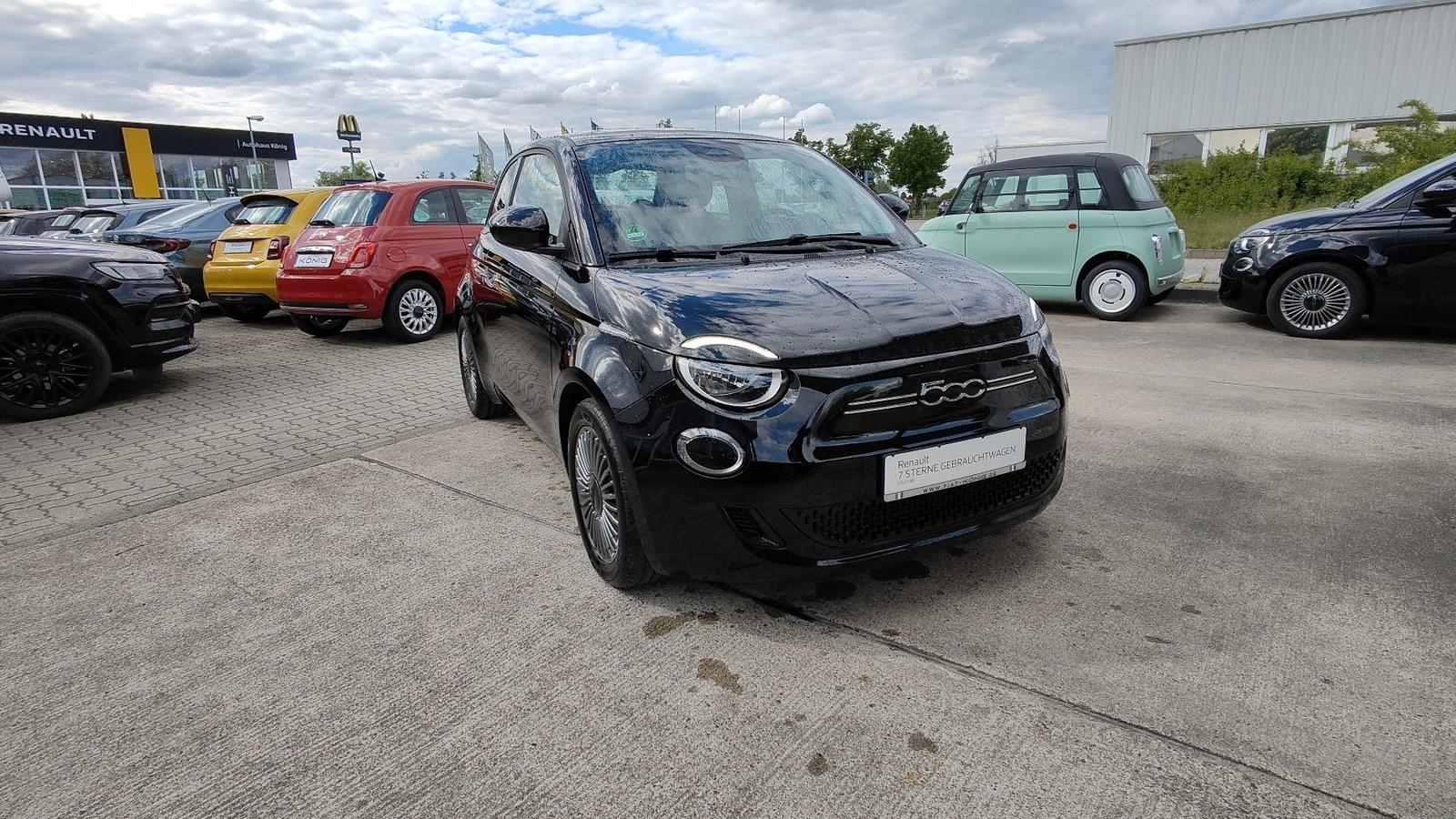Fiat 500e Icon SOH 93%, PDC, Navi, Licht/Regensensor