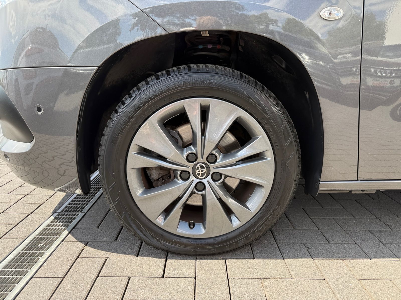 Fahrzeugabbildung Toyota Proace City Verso 1.5 D-4D L1 Executive S/S PANO