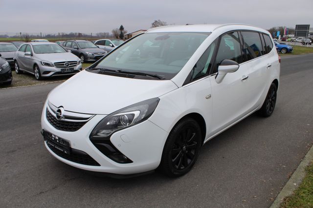 Opel Zafira C Tourer Innovation*XENON*NAVI*AHK*7Sitze