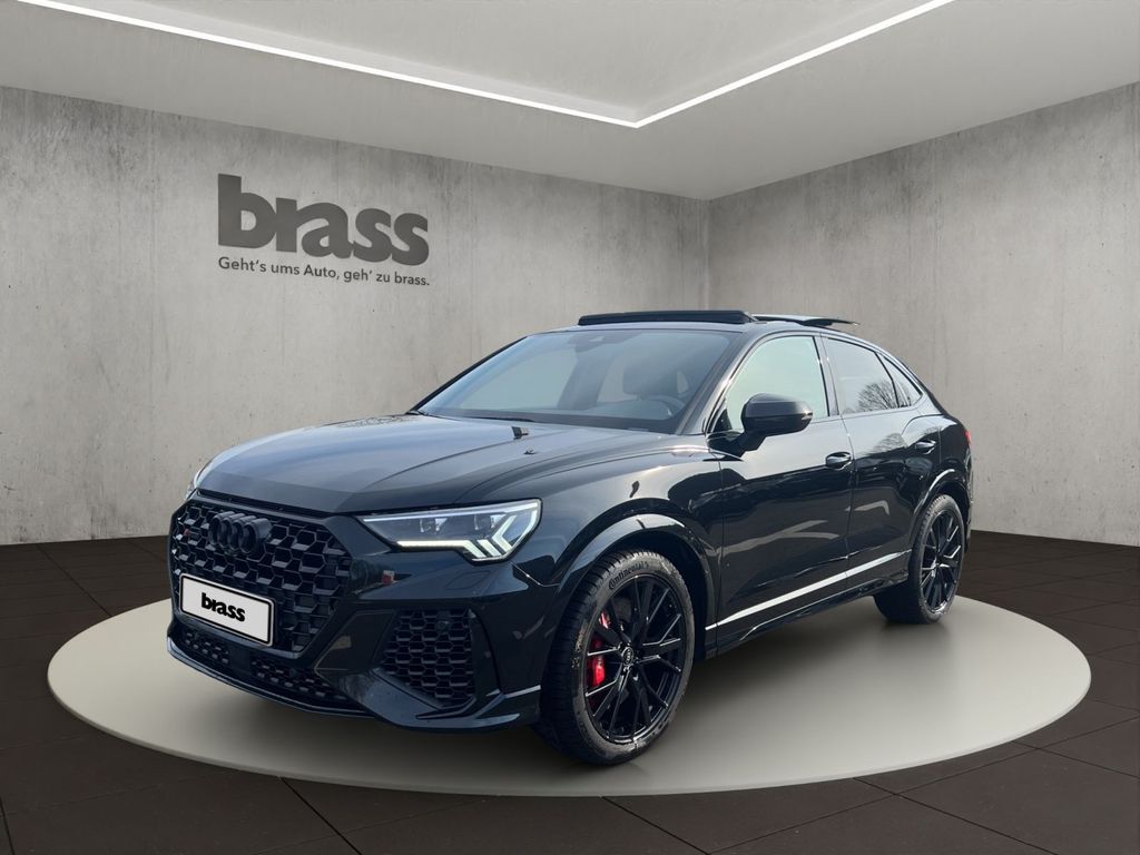 Audi RSQ3