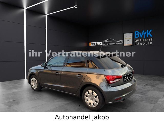 Audi A1/Sportback/S-Line/Panorama/TÜV_SERVICE_NEU!