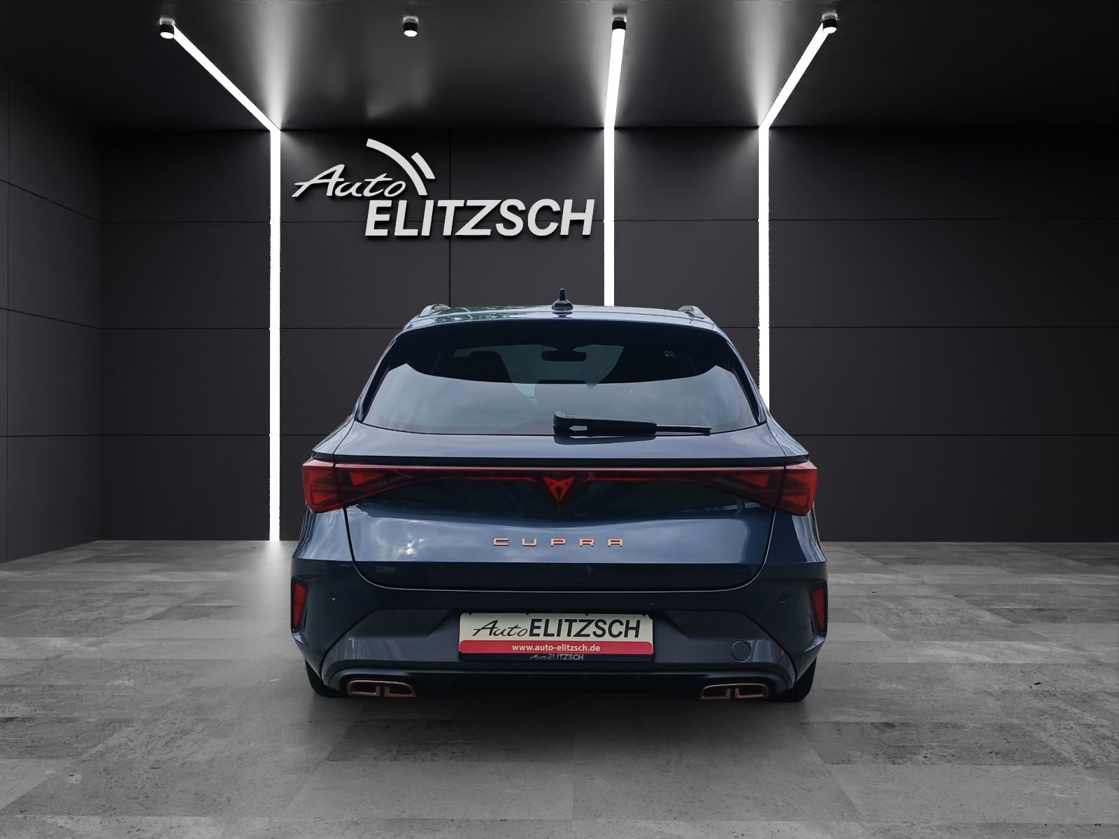 Fahrzeugabbildung CUPRA Leon Sportstourer VZ 1.5 e-Hybrid MATRIX AHK