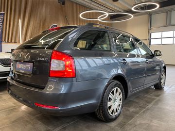 Skoda Octavia Combi Ambiente *TEMPOMAT*KLIMA*TÜV0325*