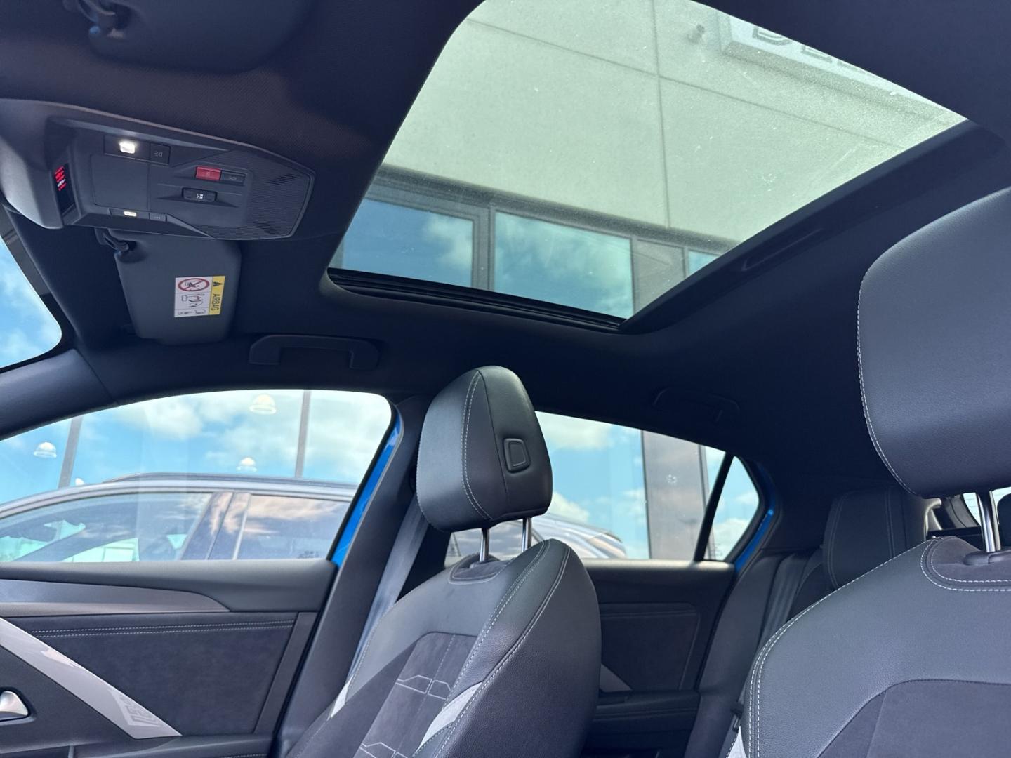 Opel Astra Electric GS Alcantara 360° ACC Pano Navi