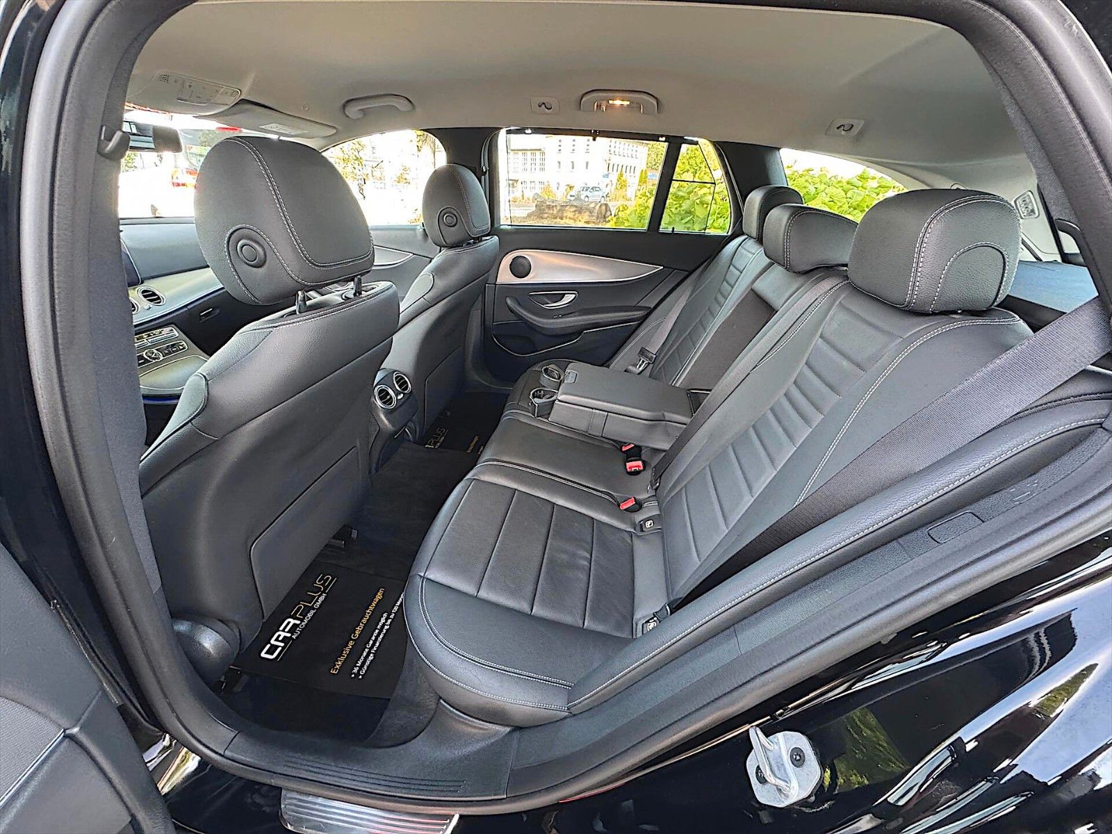 Fahrzeugabbildung Mercedes-Benz E 300 de AMG Line Business *Widescreen*LED*