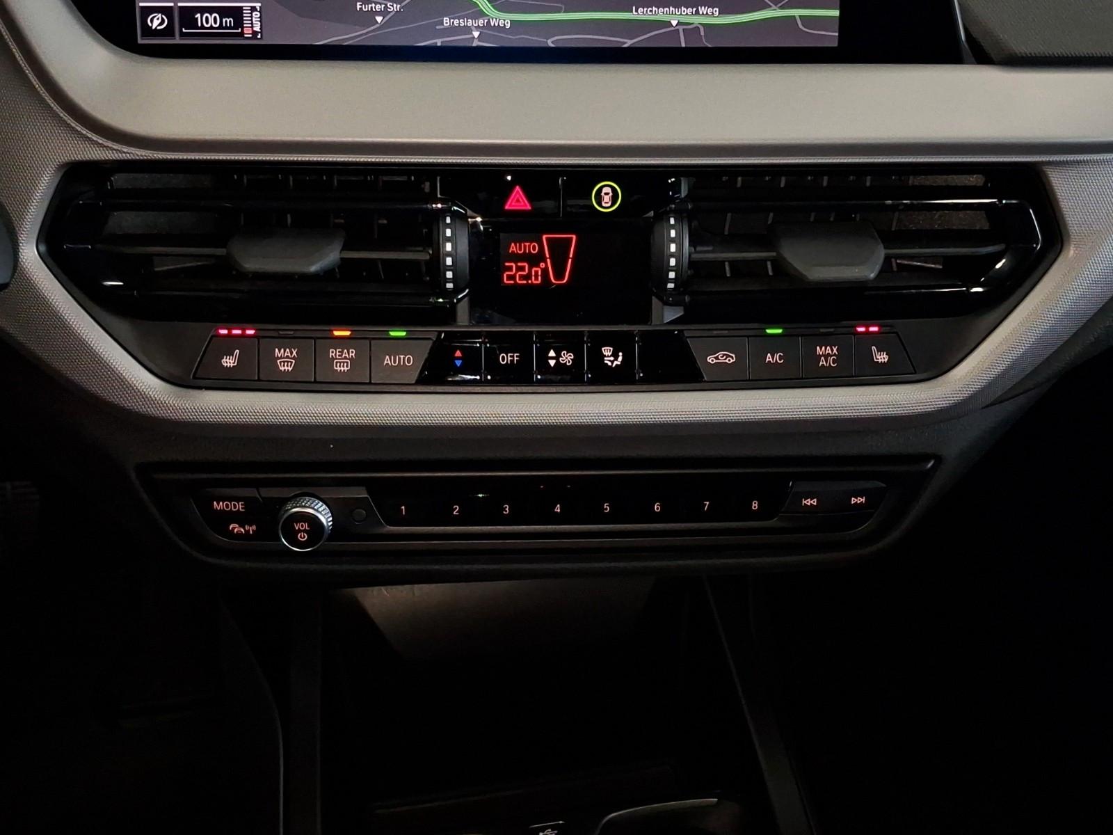 BMW 1 Series d Advantage Aut.,1.Hand,Navi,LED,Tempo,S-Heft, миниатюра 20