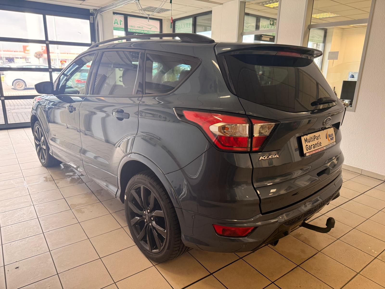 Fahrzeugabbildung Ford Kuga ST-Line / NAVI/ KLIMA/AHK/ALLRAD