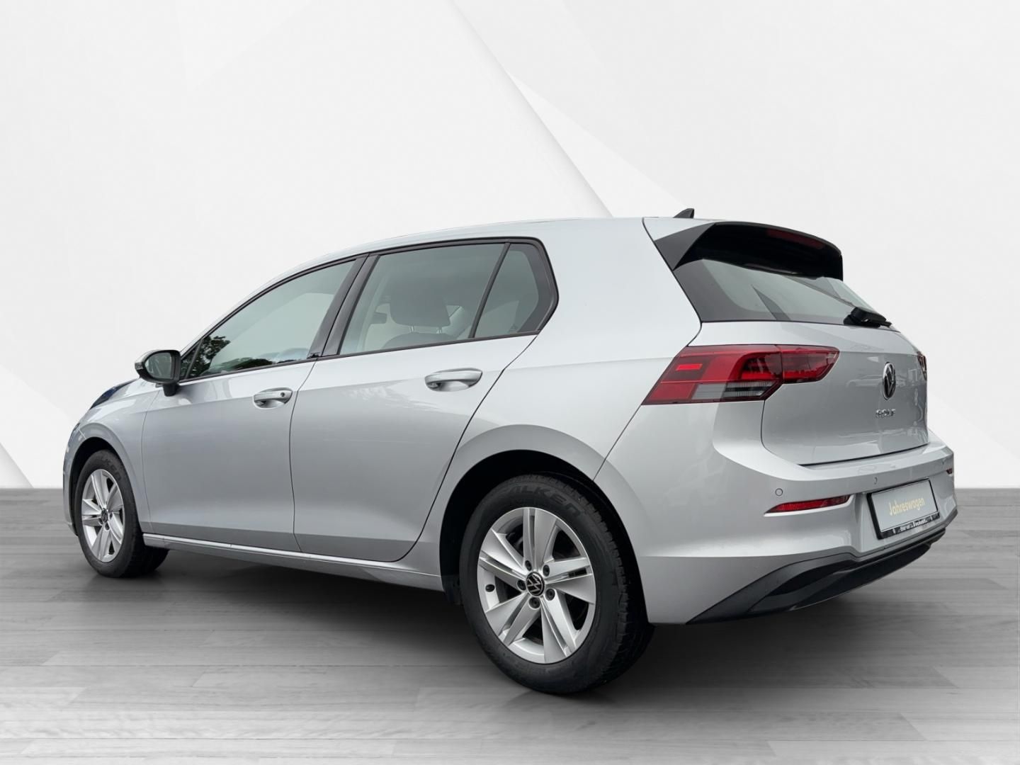 Fahrzeugabbildung Volkswagen Golf Life VIII 1.5 TSI,Navi,ACC,SH,Rückfahrkamer
