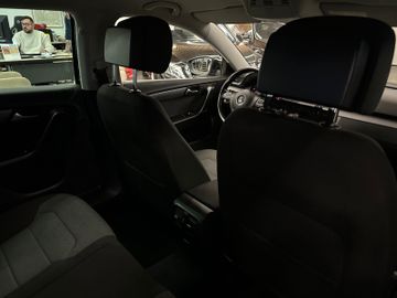 MYAUTOCENTER – Gebraucht- und Jahreswagen mit Werkstattservice in Pfaffenhofen Volkswagen Passat Variant Comfortline BlueMotion *AHK*Klima