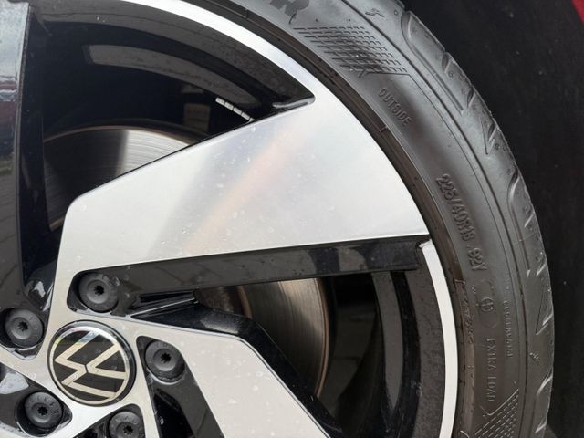 Golf GTI 8 VIII 2.0 TSI Navi HarmanKardon