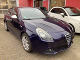 Alfa Romeo Giulietta Turismo-Automatik-Getriebe-125KW-170HP - Alfa Romeo Giulietta: Auto