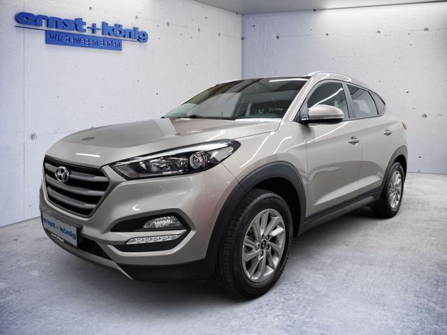 Hyundai Tucson blue 1.6 GDi 2WD Intro Edition NAVI PDC