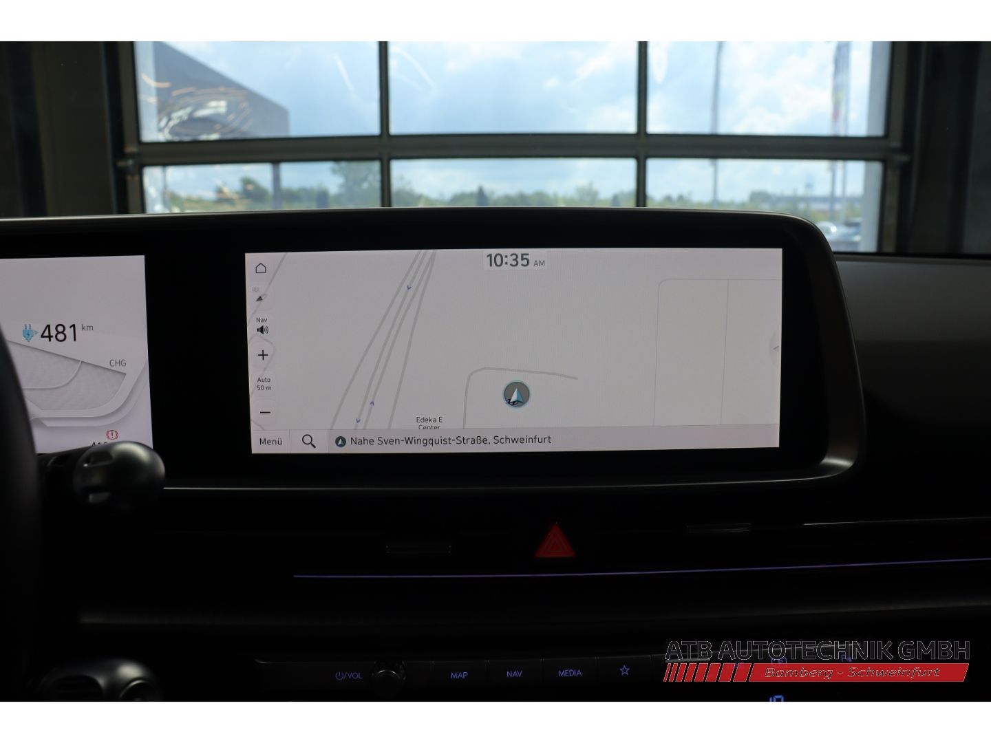Fahrzeugabbildung Hyundai IONIQ 6 UNIQ 77,4 kWh 4WD 96,8% SOH HUD Navi
