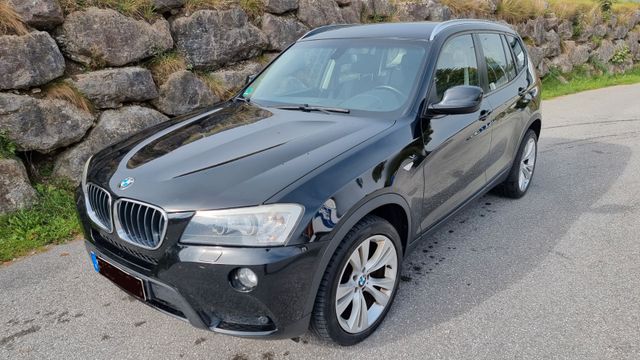 BMW X3 F25 2.0 Diesel Top Zustand 