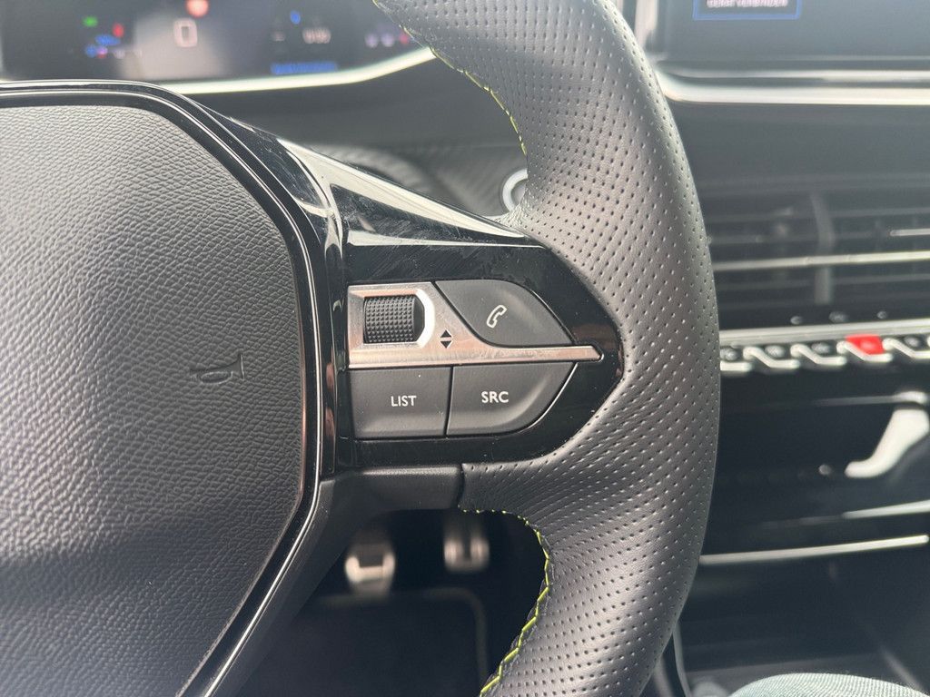 Peugeot 208 - Bild 21