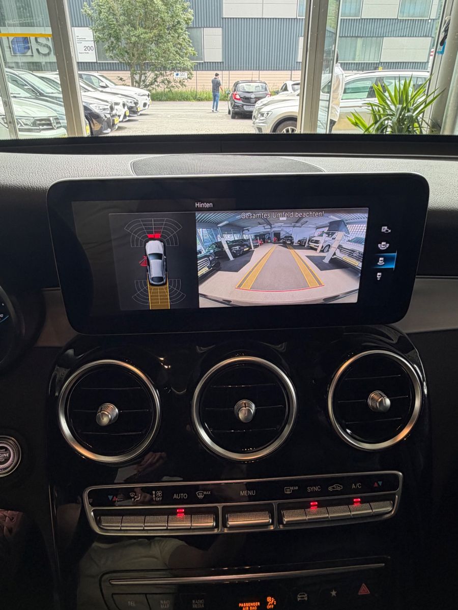 Fahrzeugabbildung Mercedes-Benz GLC 400 Coupe 4 Matic *Virt. Cockpit*Burmester