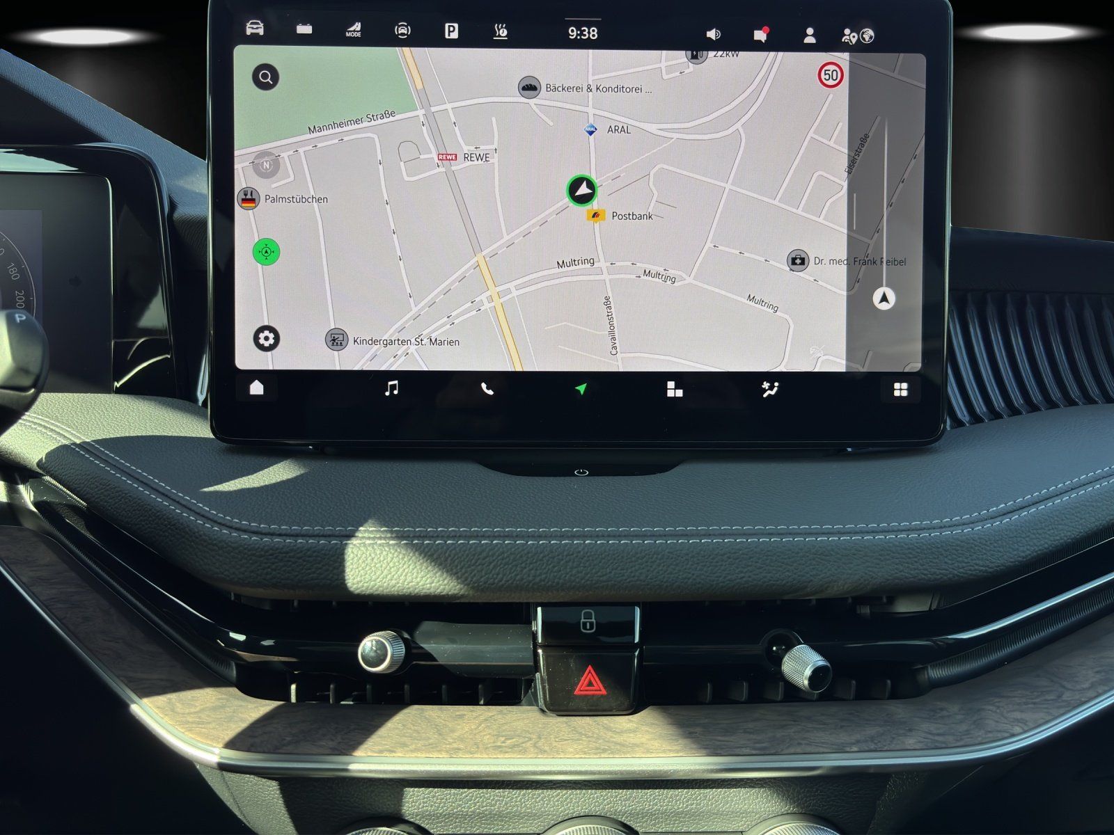 Fahrzeugabbildung SKODA Superb Combi L&K 1,5 TSI iV 150 kW DSG